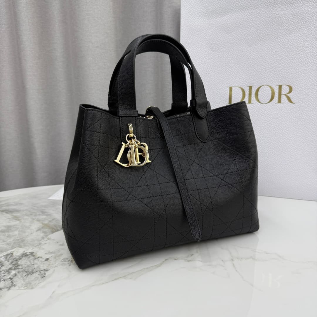 Dior Black Medium Wallet M2821