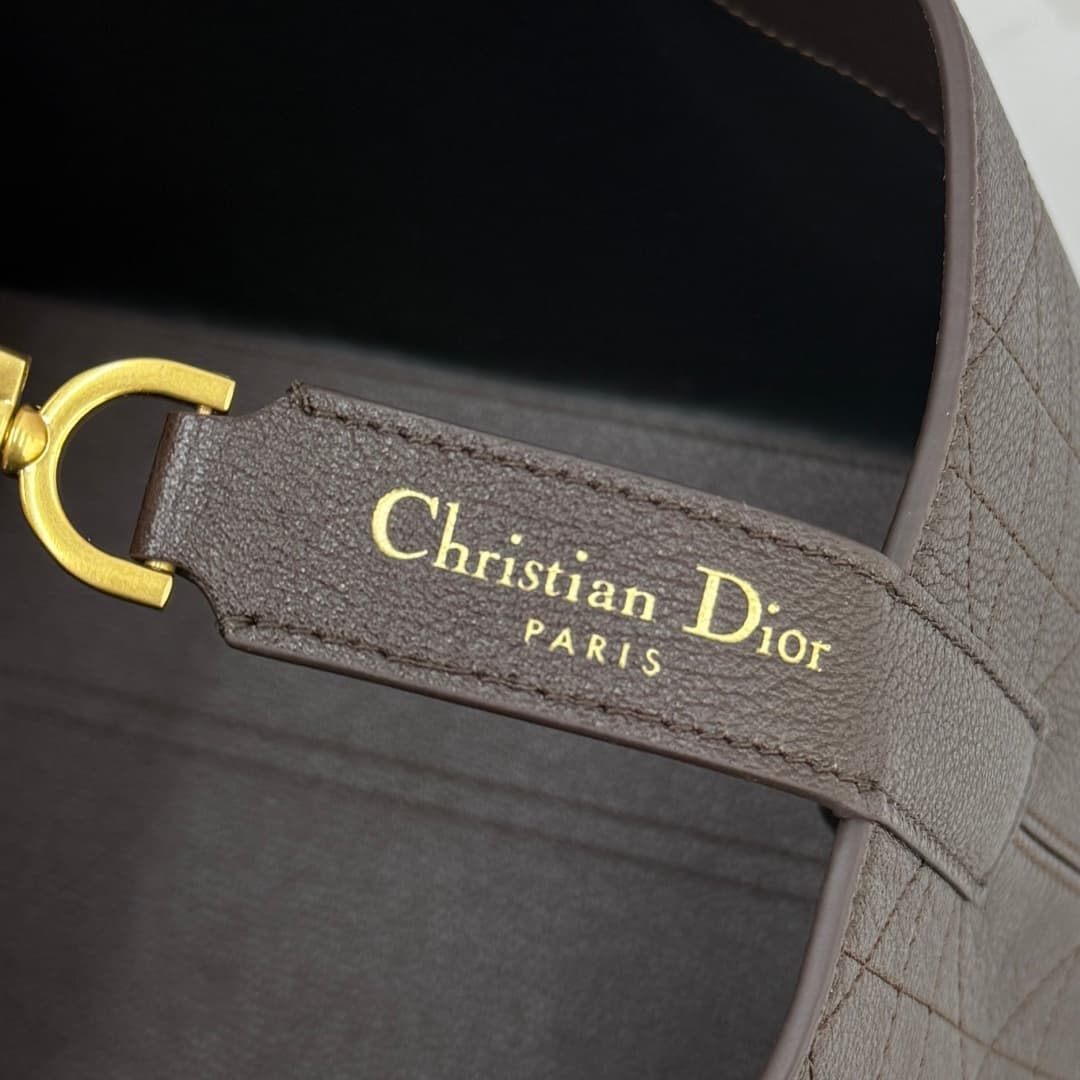 Dior Brown Medium Wallet M2821