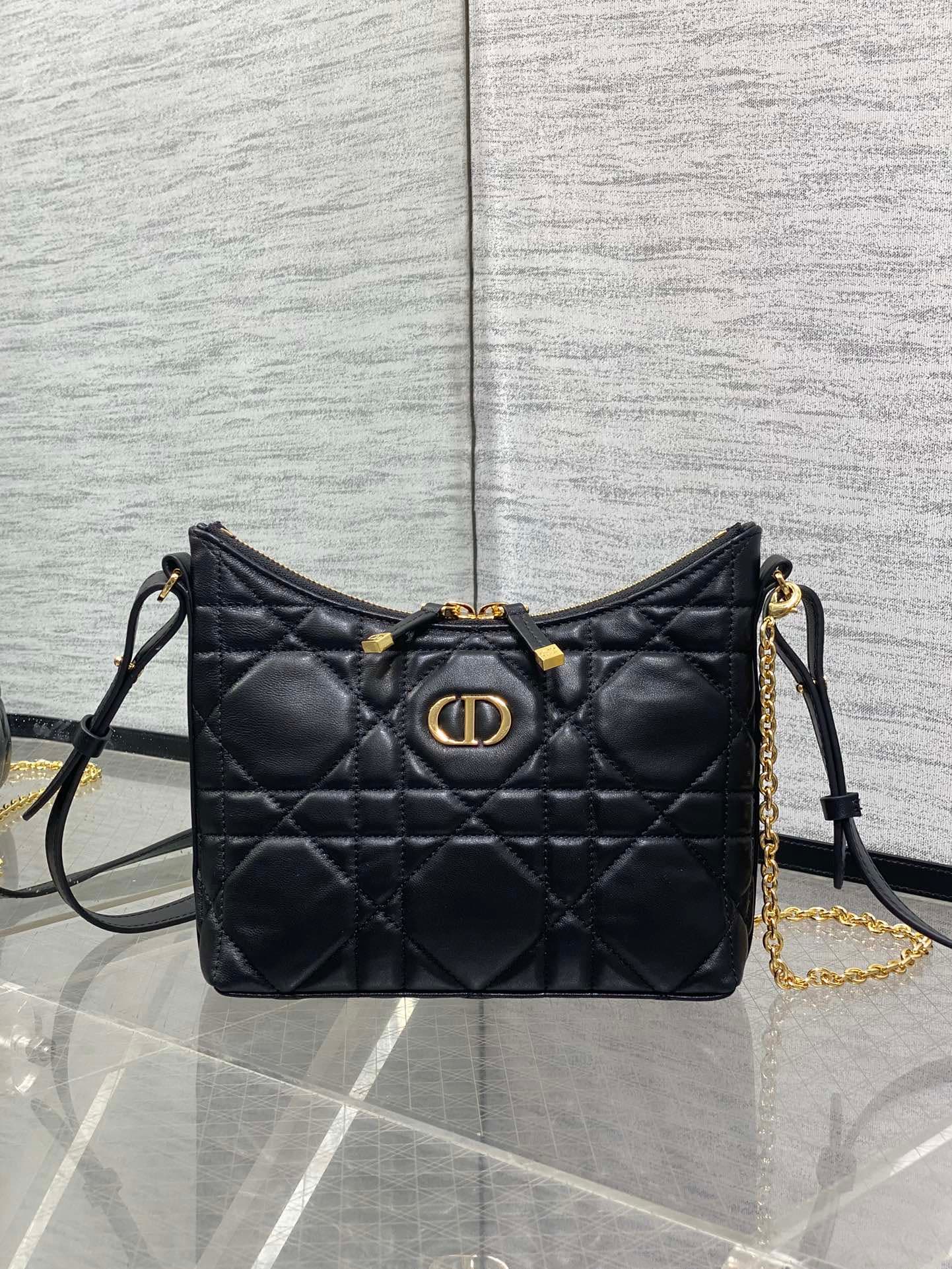 Dior Pouch 5562