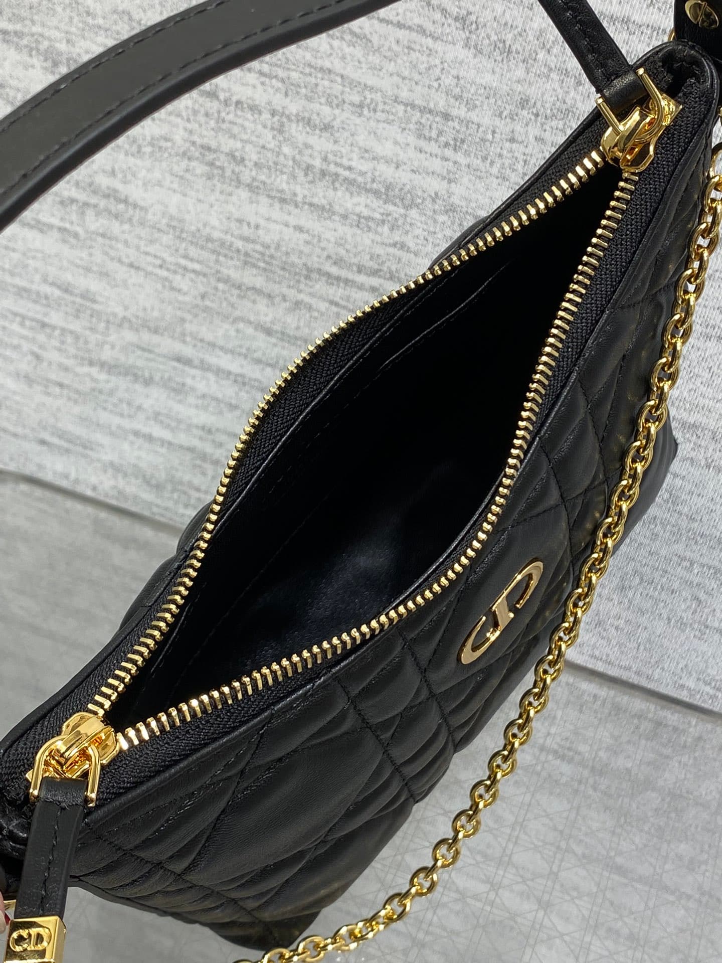 Dior Pouch 5562