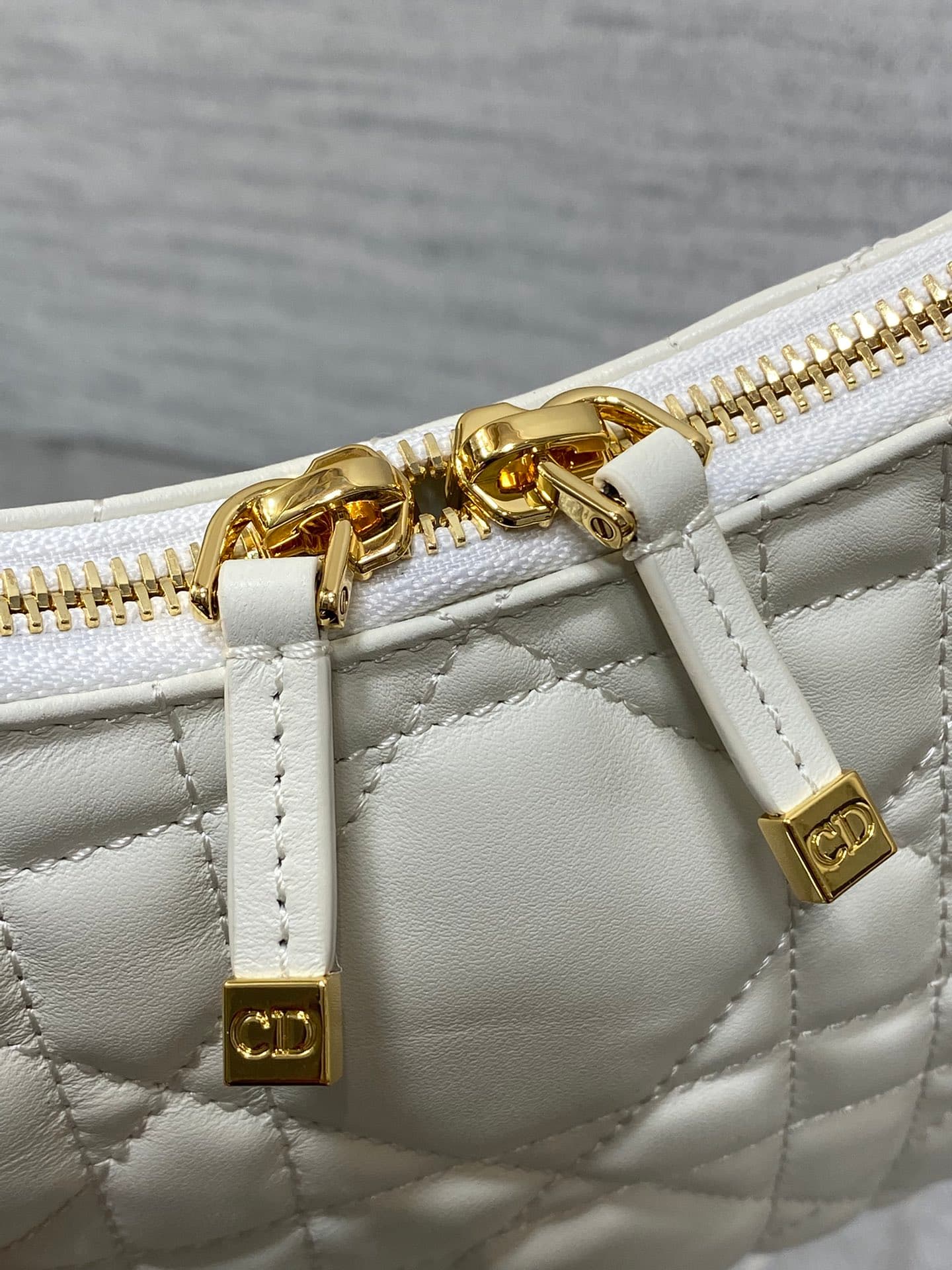 Dior Pouch 5562