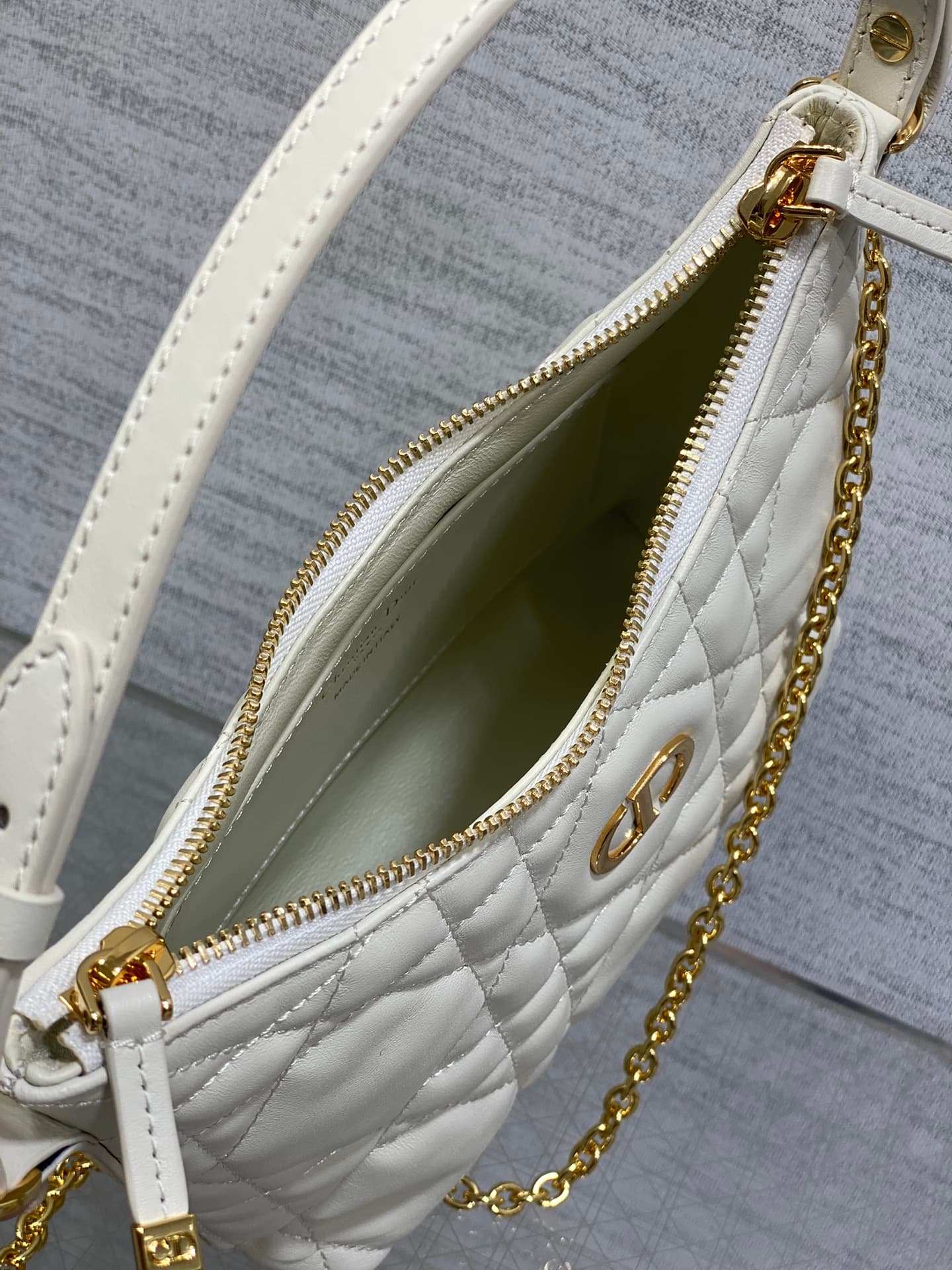 Dior Pouch 5562