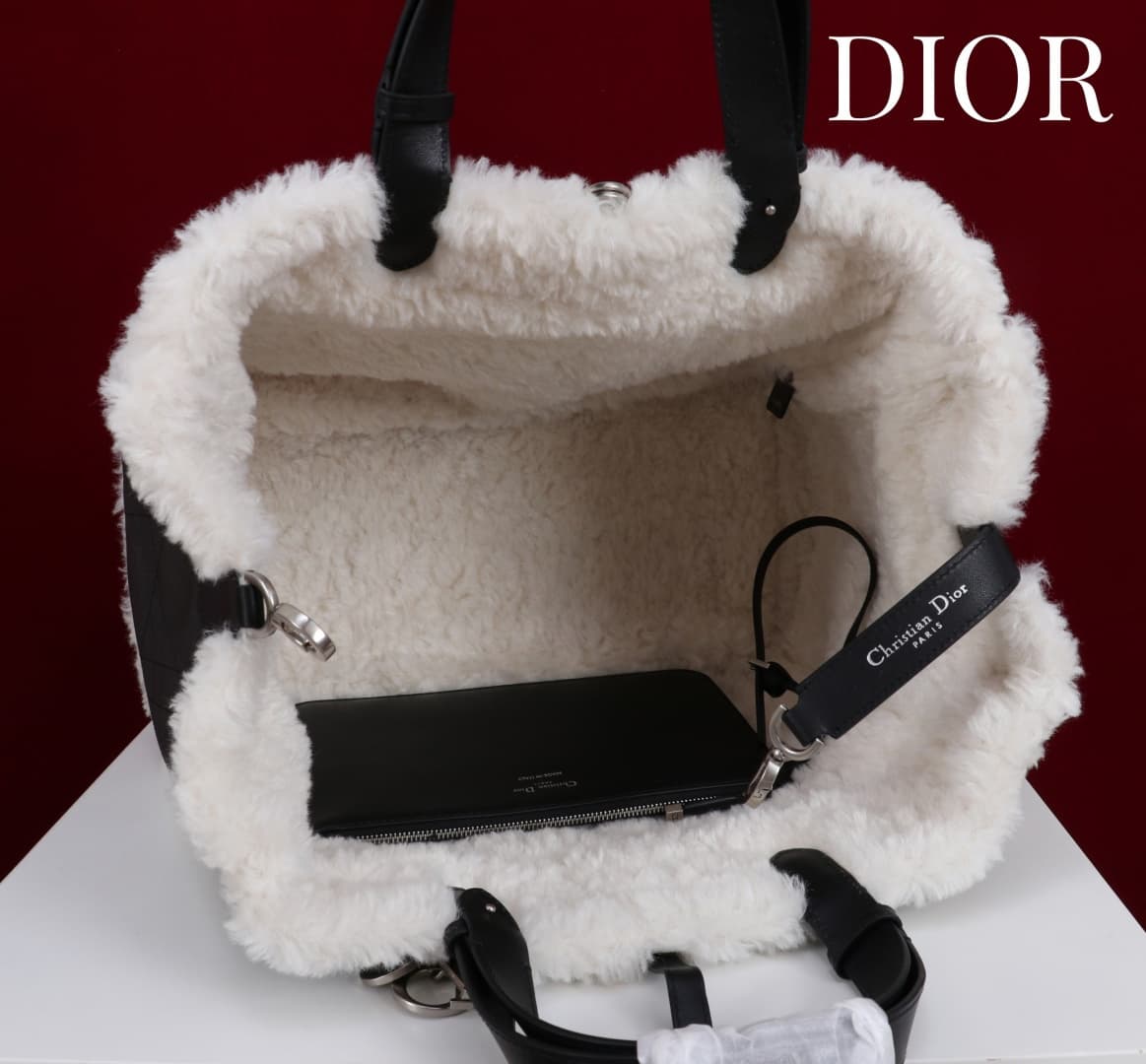Dior Black Large Product 1188