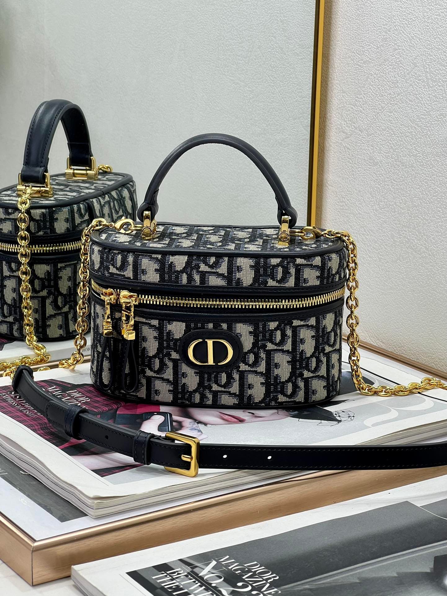 Dior Mini Product