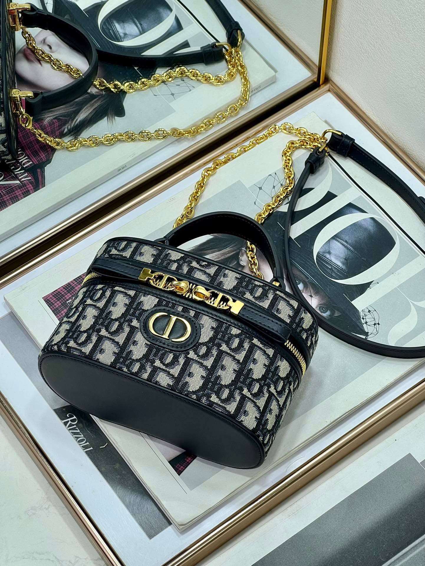 Dior Mini Product