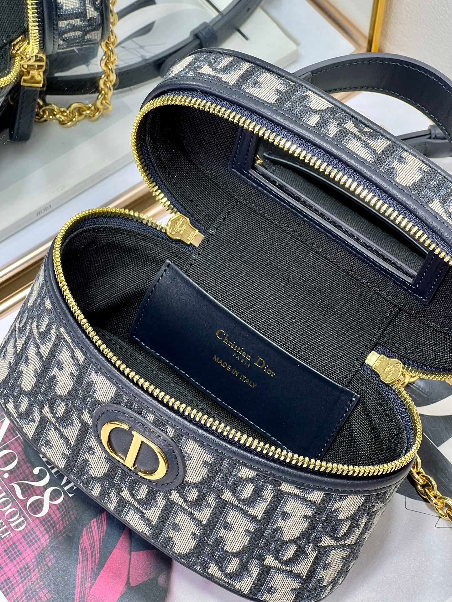 Dior Mini Product