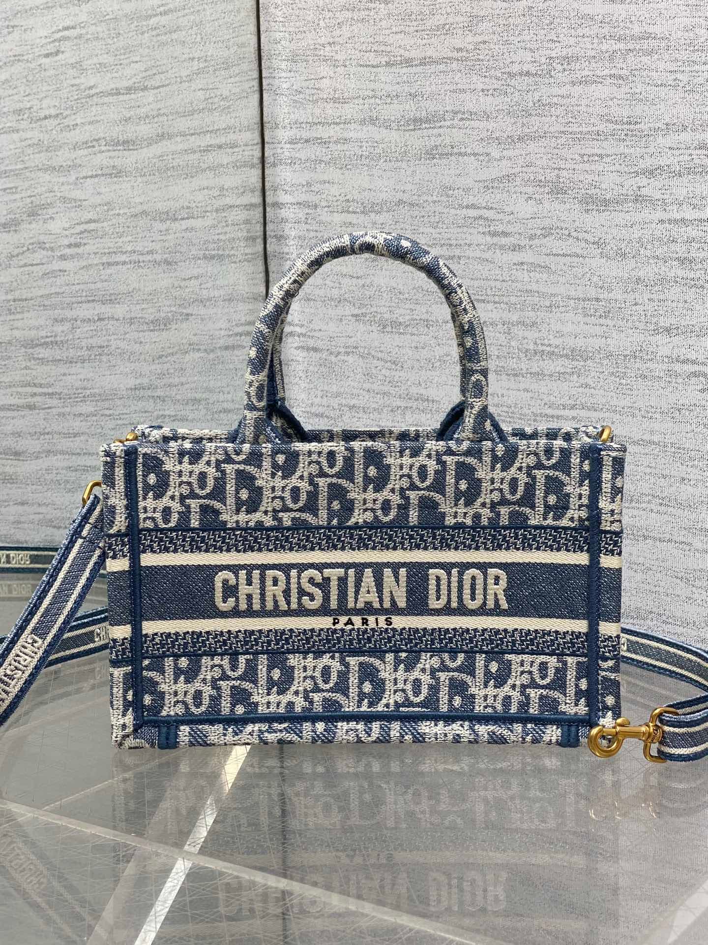 Dior White Mini Tote Bag 9024