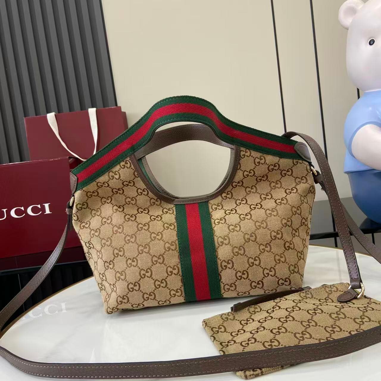 Gucci Small Tote Bag 860845