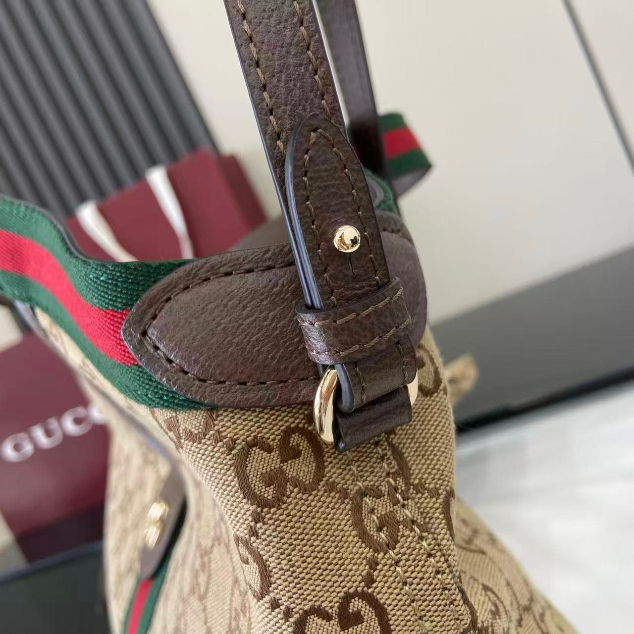 Gucci Small Tote Bag 860845