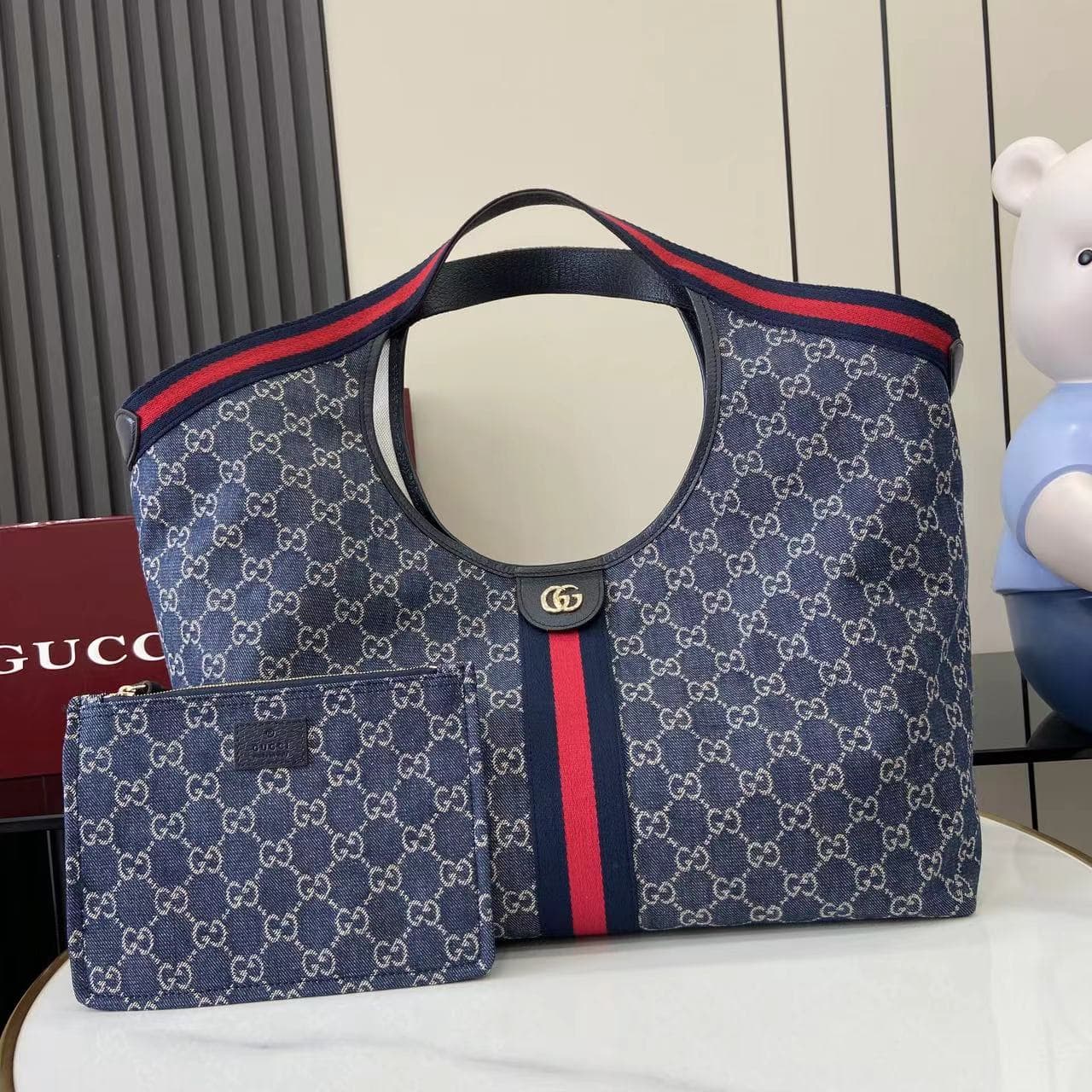 Gucci Tote Bag 853971