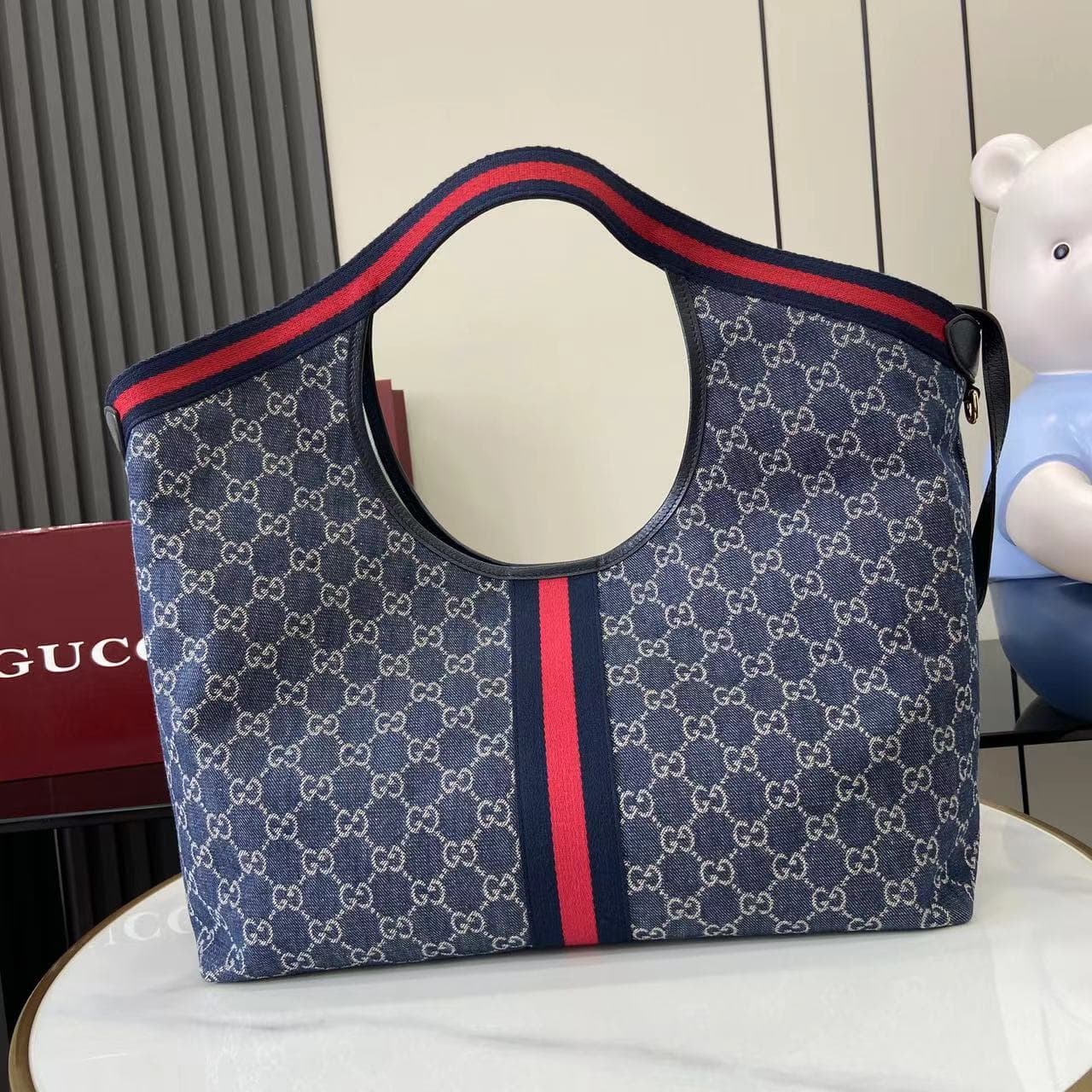 Gucci Tote Bag 853971