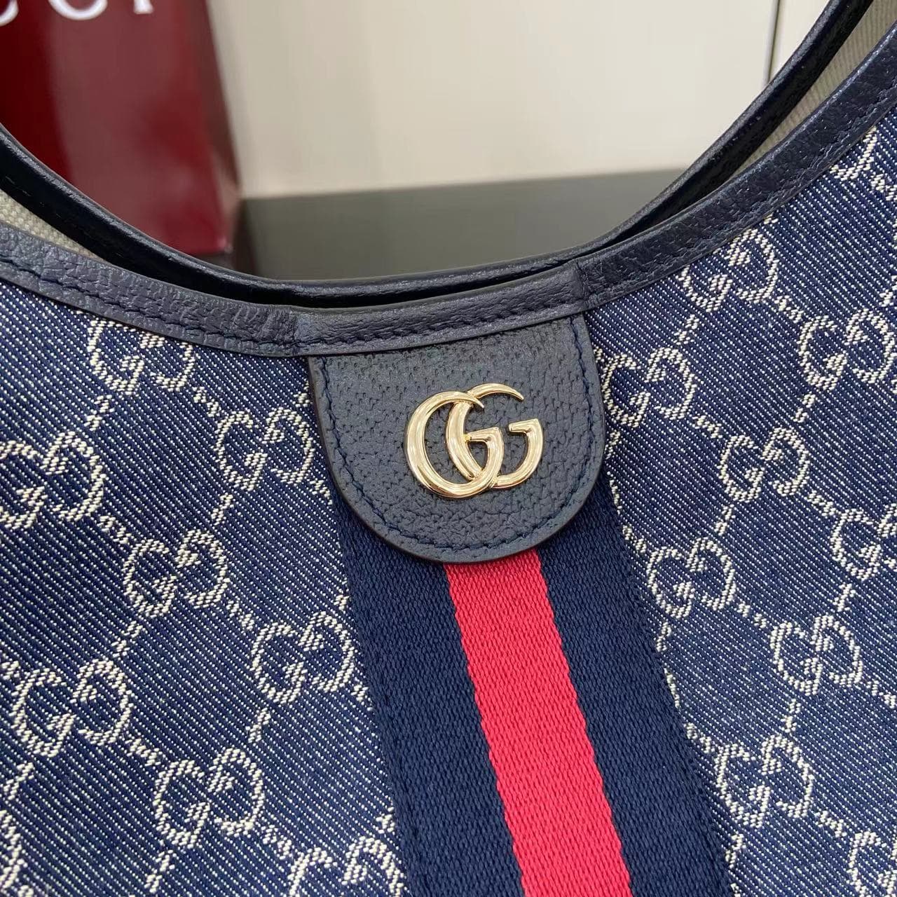 Gucci Tote Bag 853971