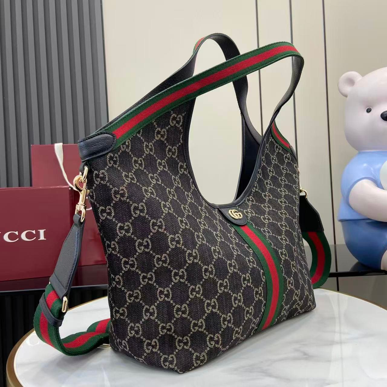 Gucci Tote Bag 853972