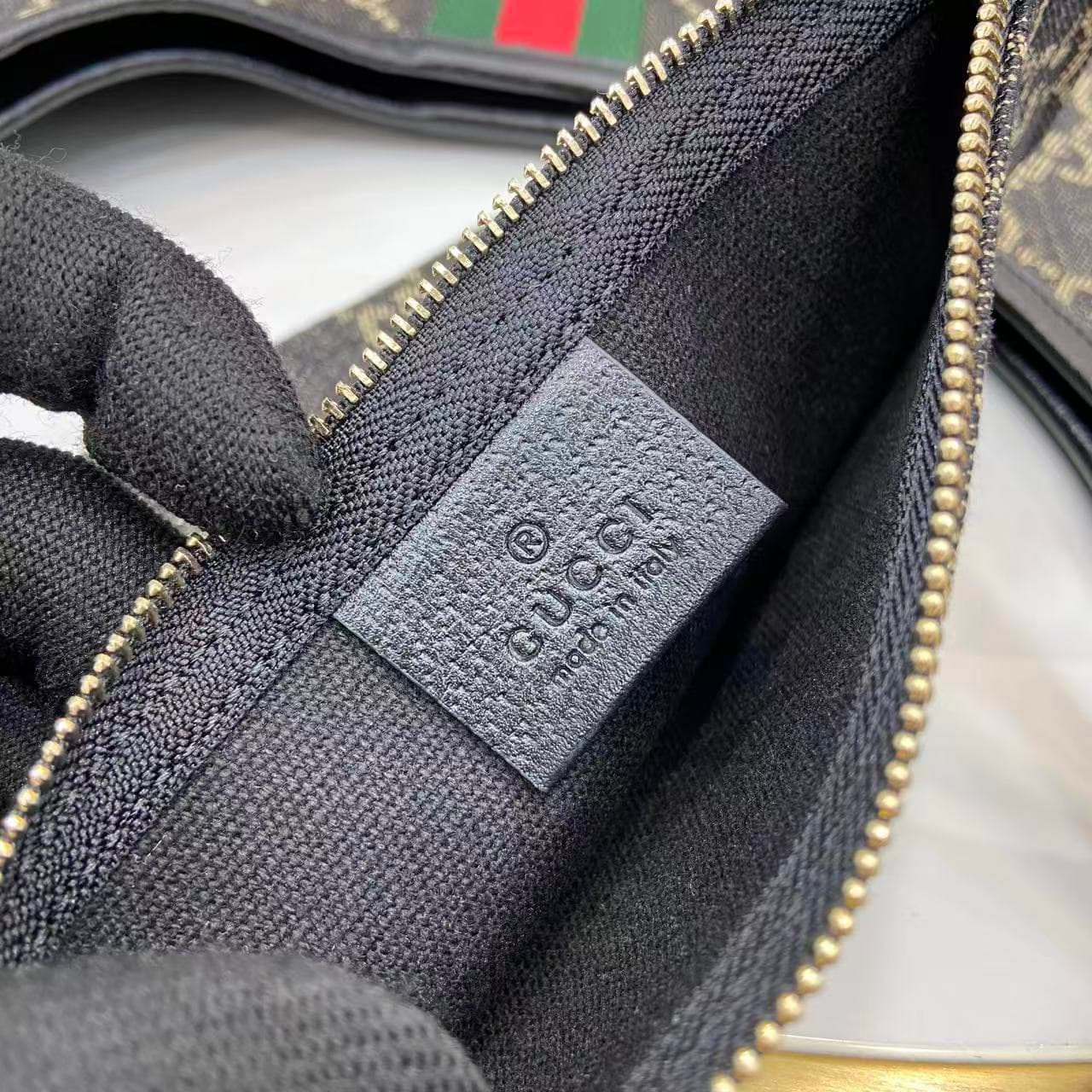 Gucci Tote Bag 853972