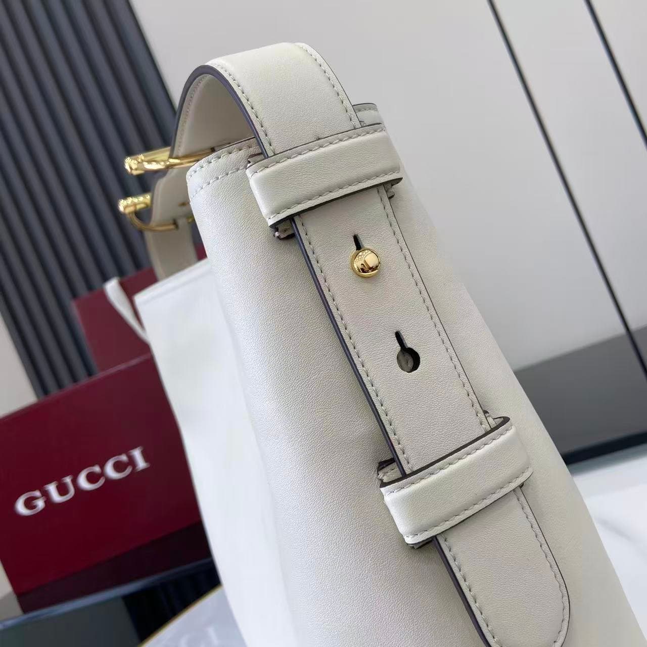 Gucci White Bag 850926