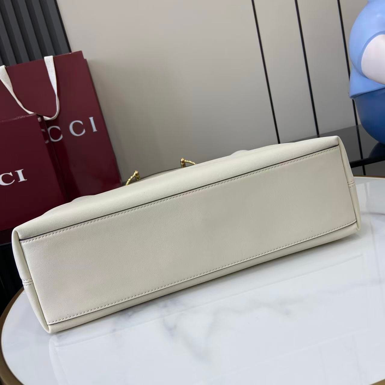 Gucci White Bag 850926