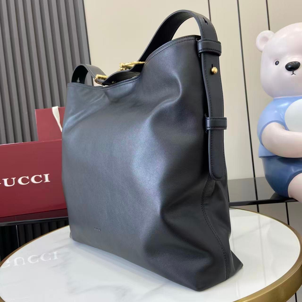 Gucci Black Bag 850546