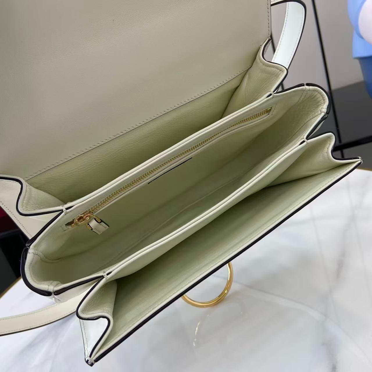 Gucci White Small Backpack 846705