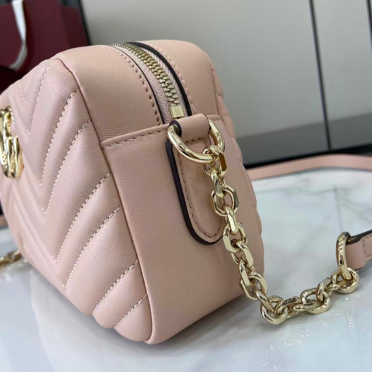 Gucci Red Crossbody Bag 855273