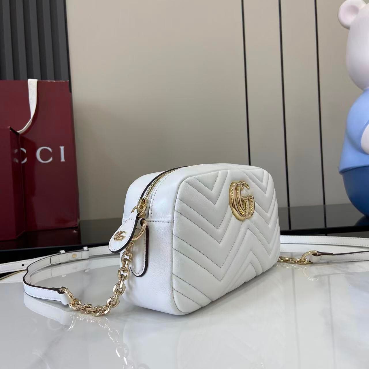 Gucci White Crossbody Bag 855273
