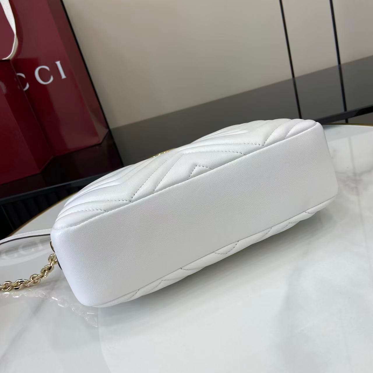 Gucci White Crossbody Bag 855273