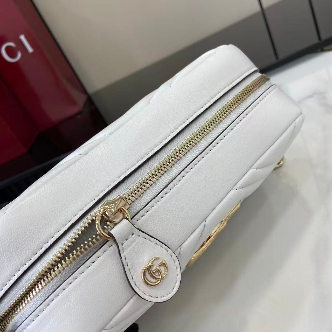 Gucci White Crossbody Bag 855273