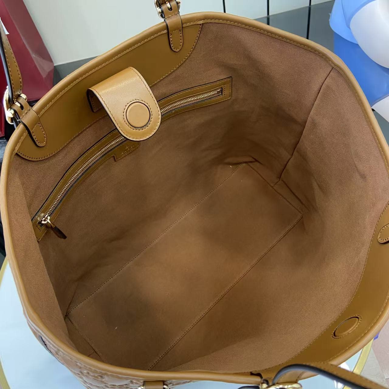 Gucci Tote Bag 847455
