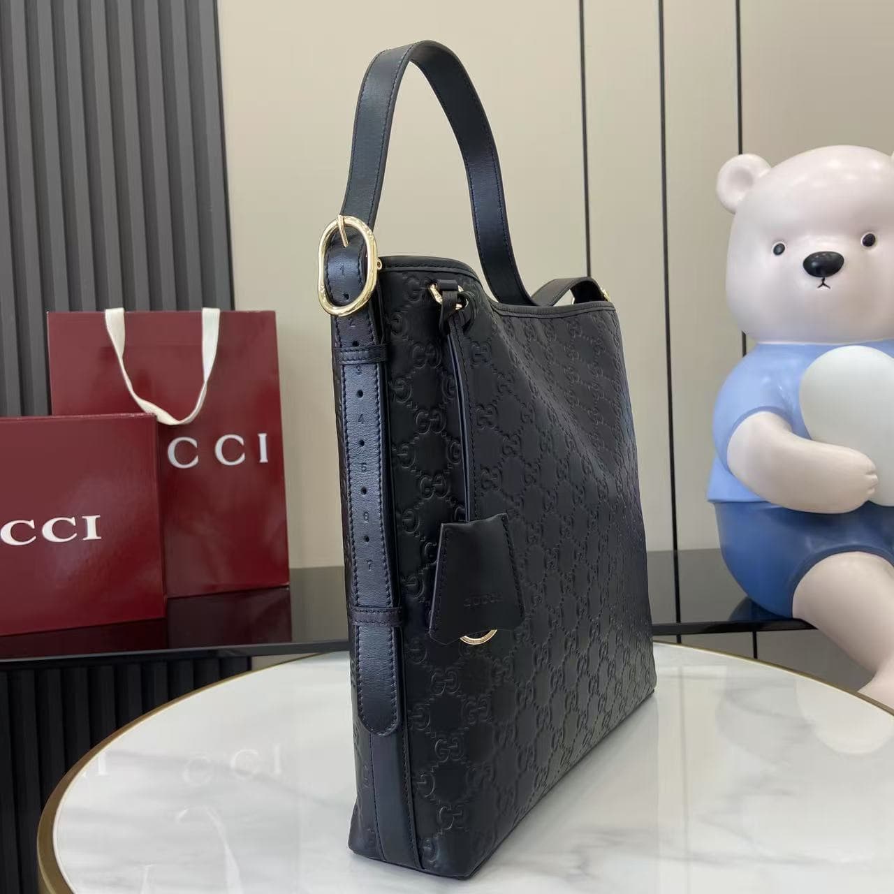 Gucci Bucket Bag 847452