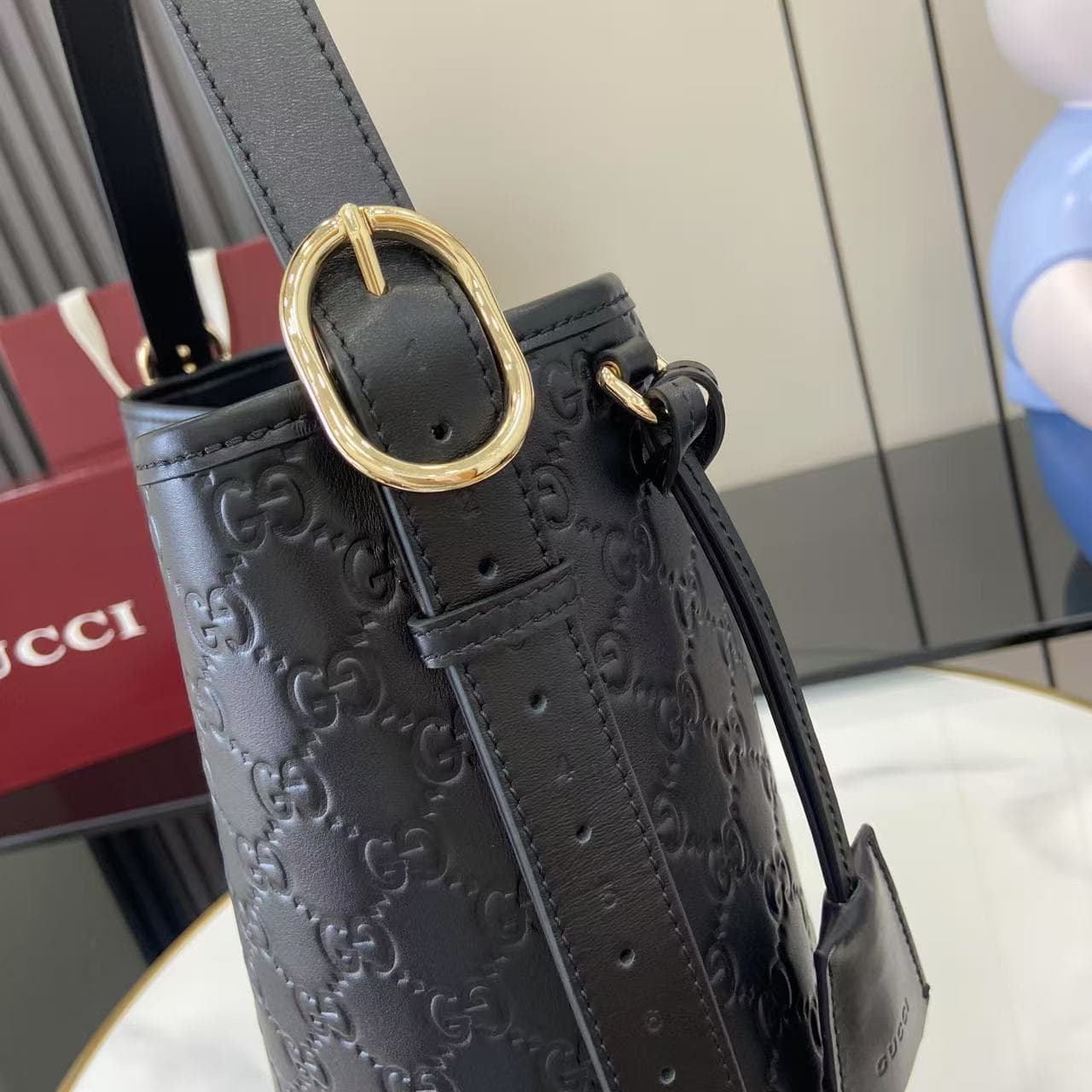 Gucci Bucket Bag 847452