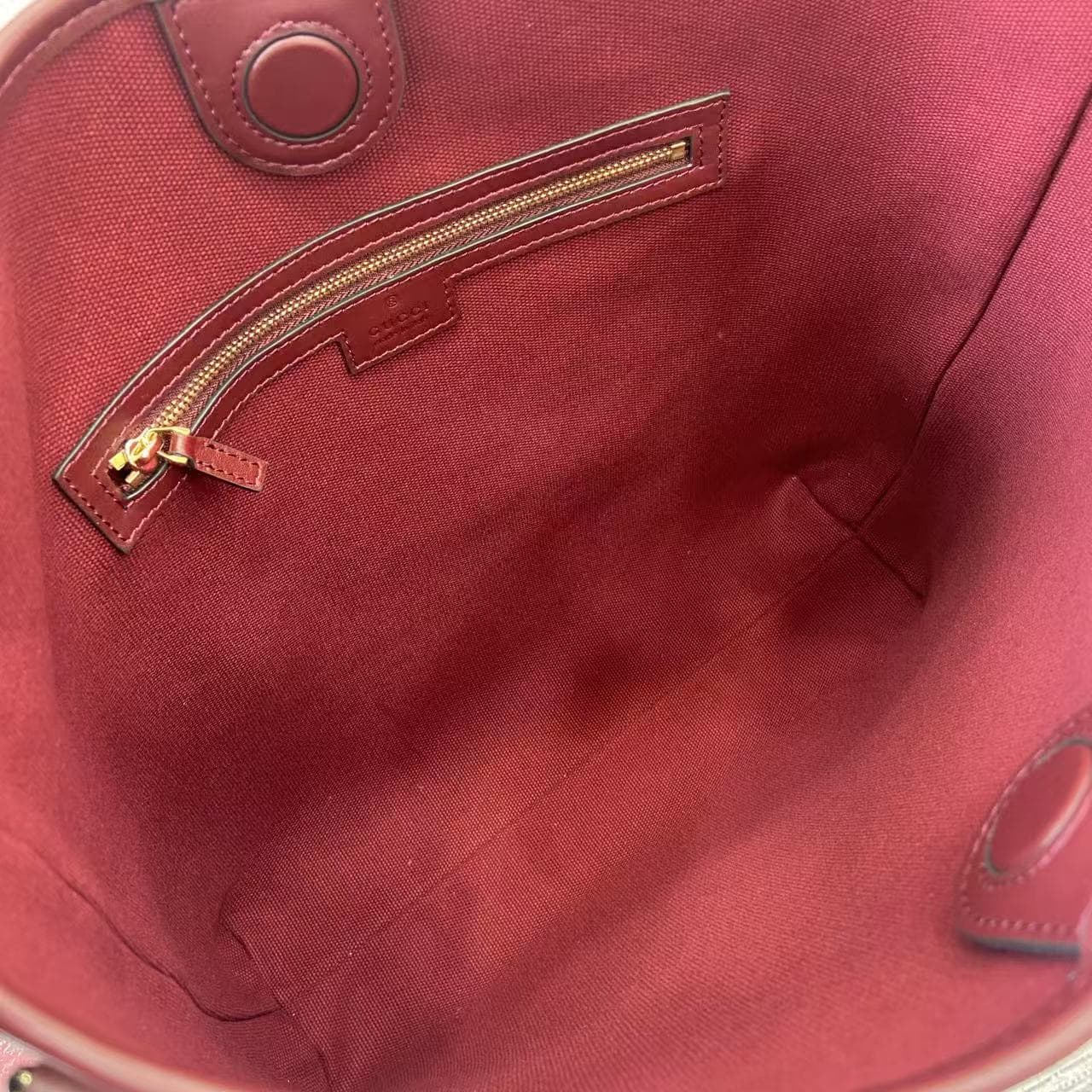 Gucci Bucket Bag 847452