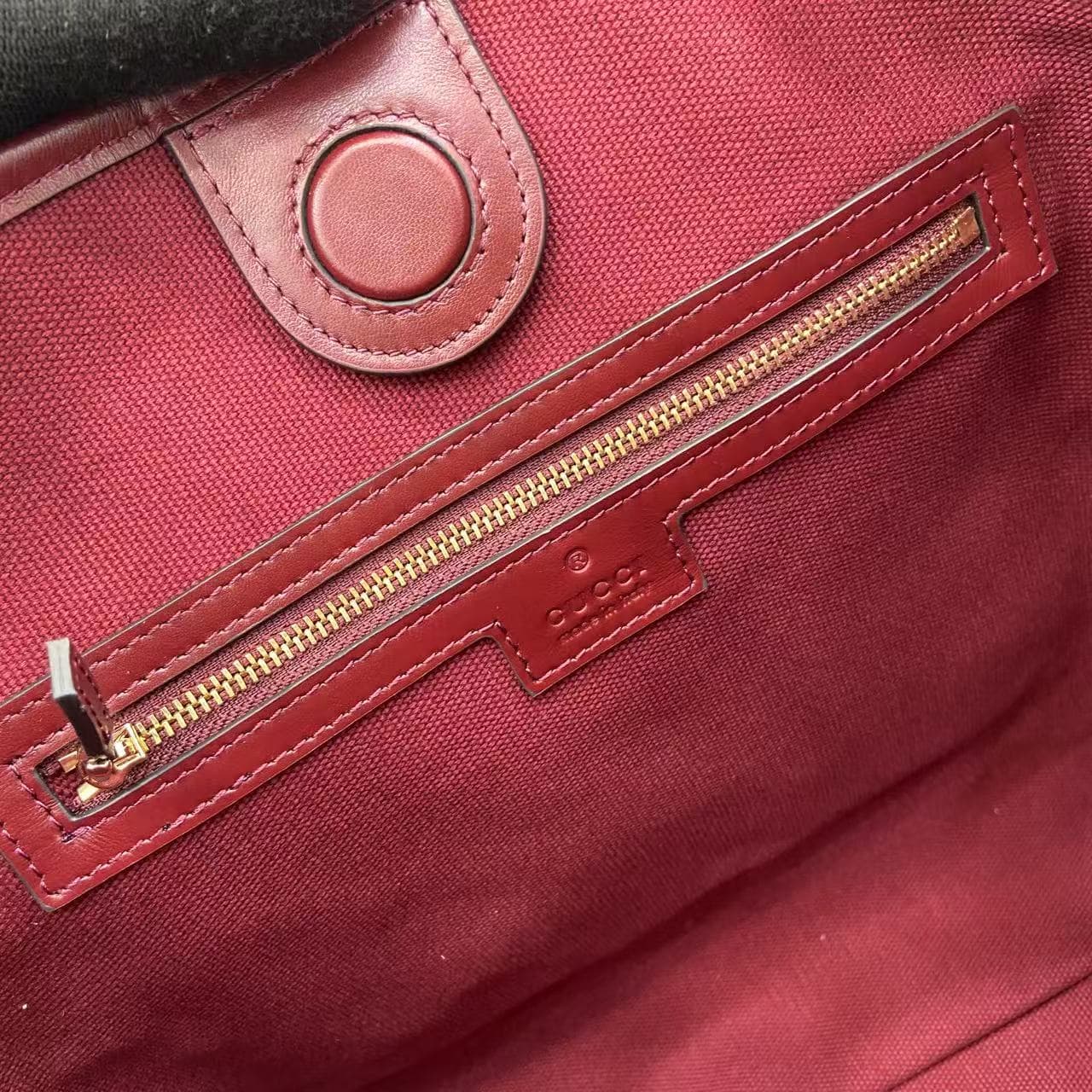 Gucci Backpack 848881