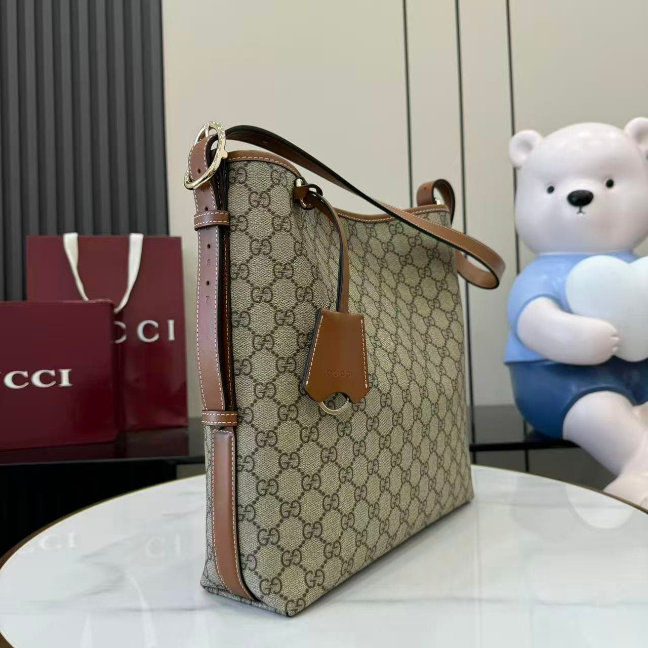 Gucci Brown Bucket Bag 847452
