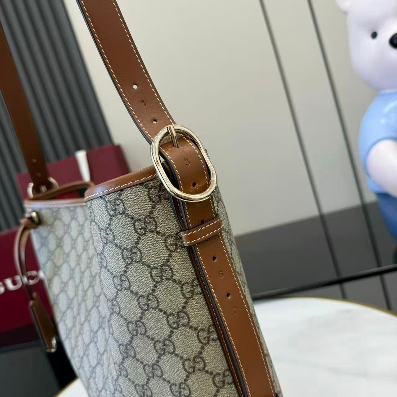 Gucci Brown Bucket Bag 847452