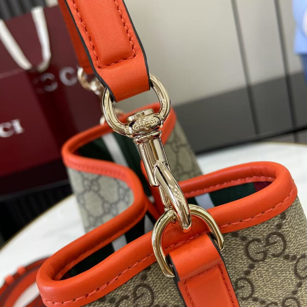 Gucci Bucket Bag 815118