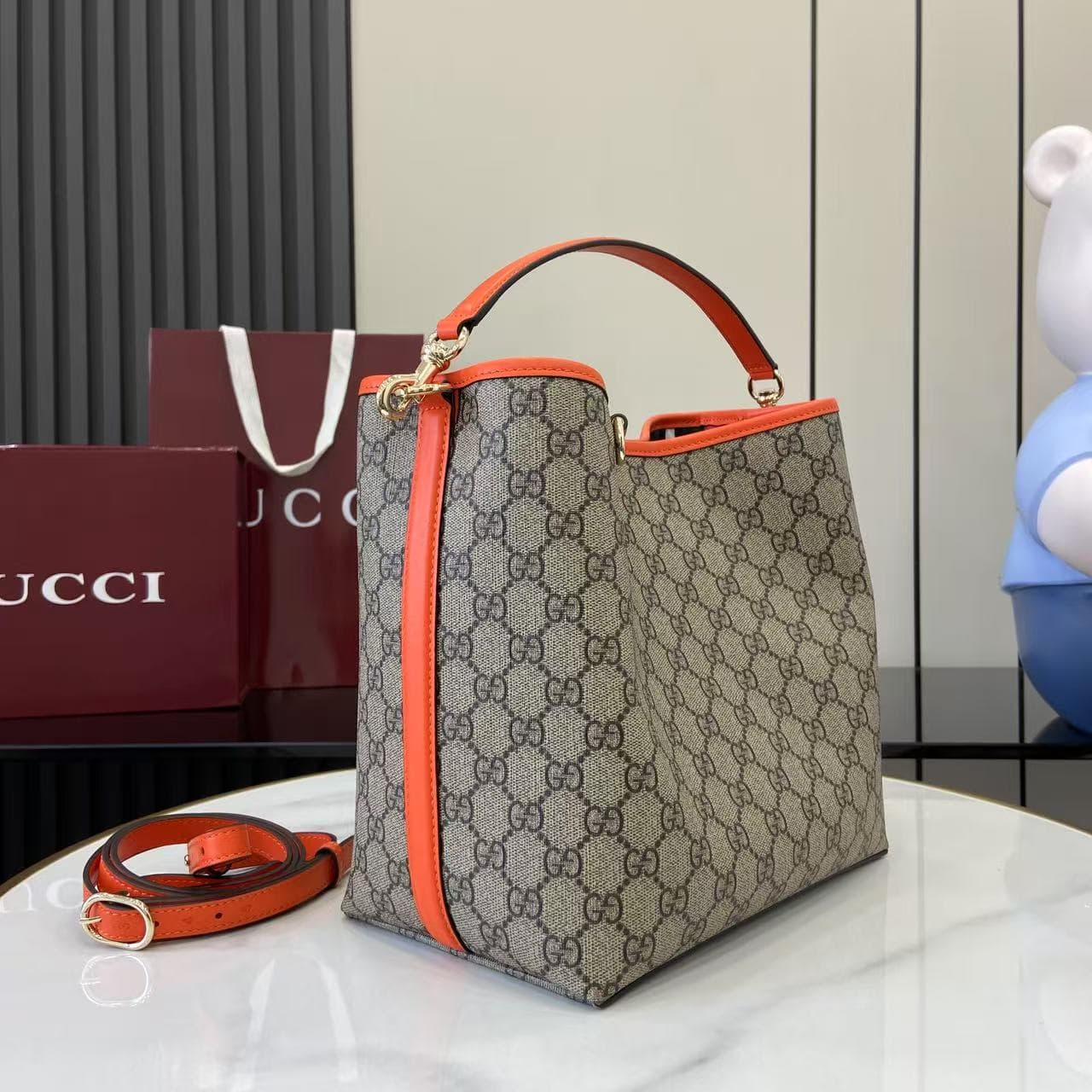 Gucci Crossbody Bag 815103