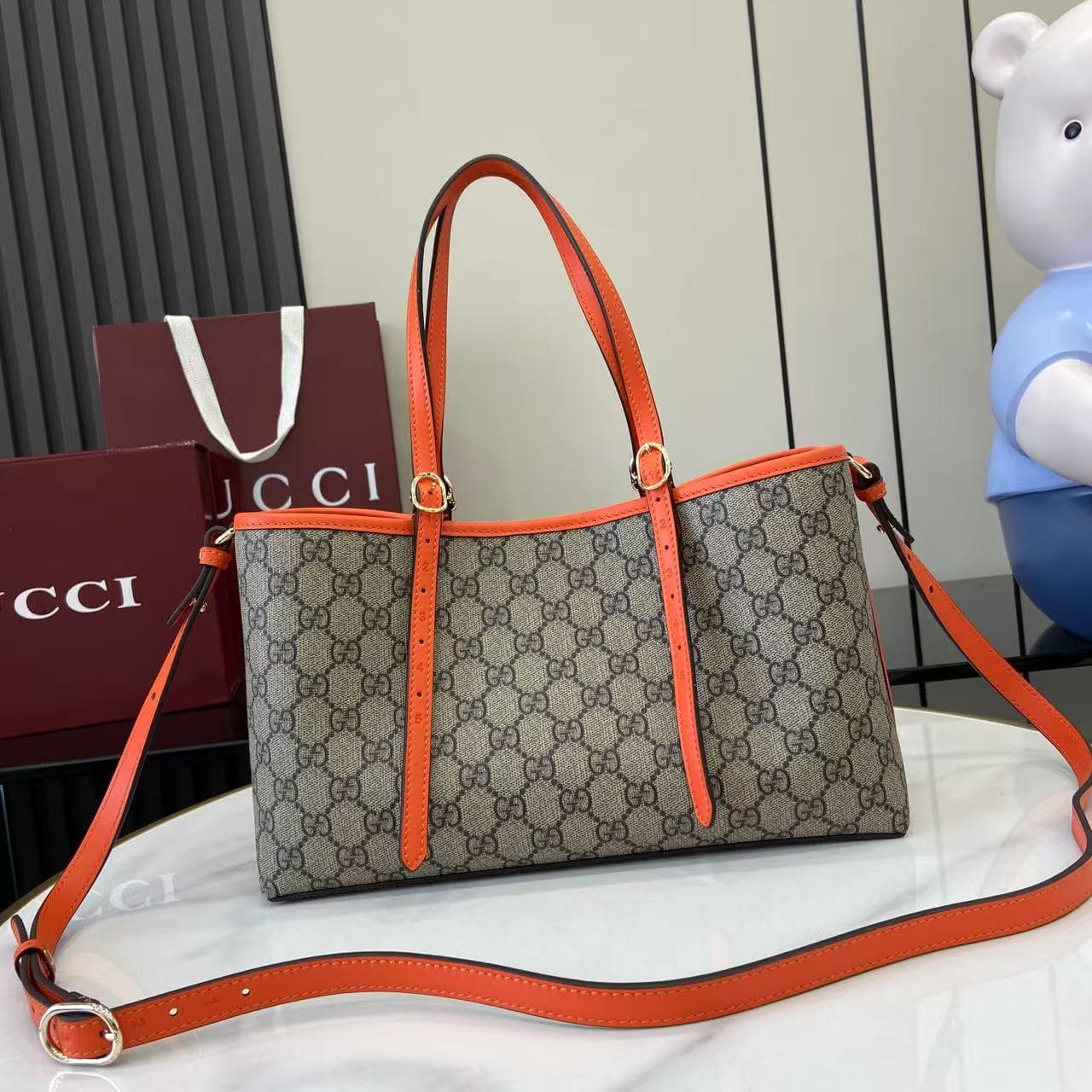 Gucci Tote Bag 815214