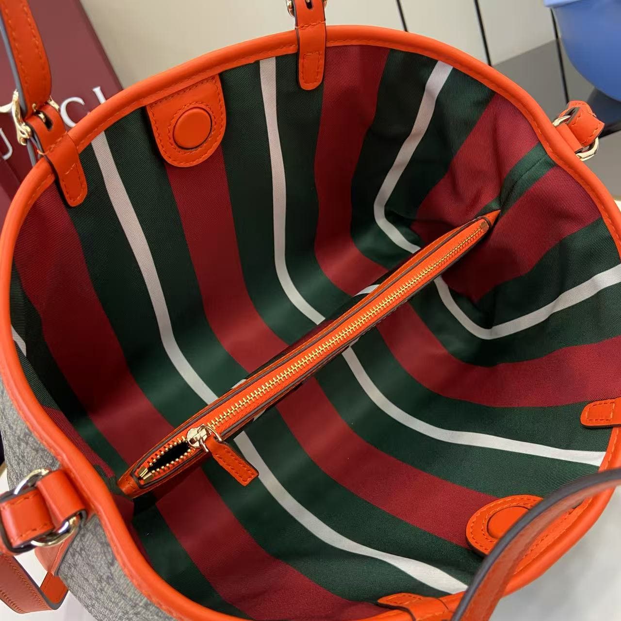 Gucci Tote Bag 815214