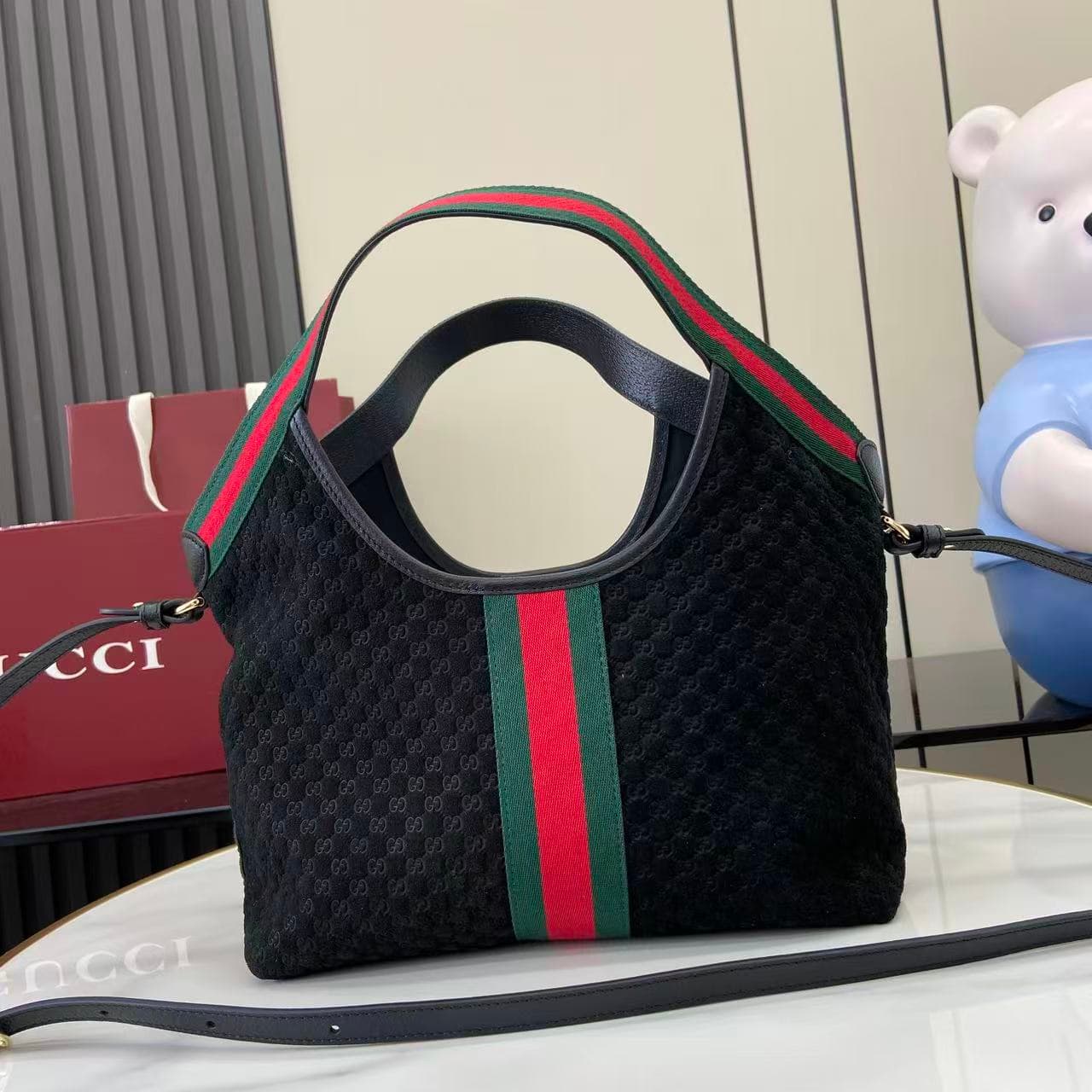 Gucci Black Small Tote Bag 860845