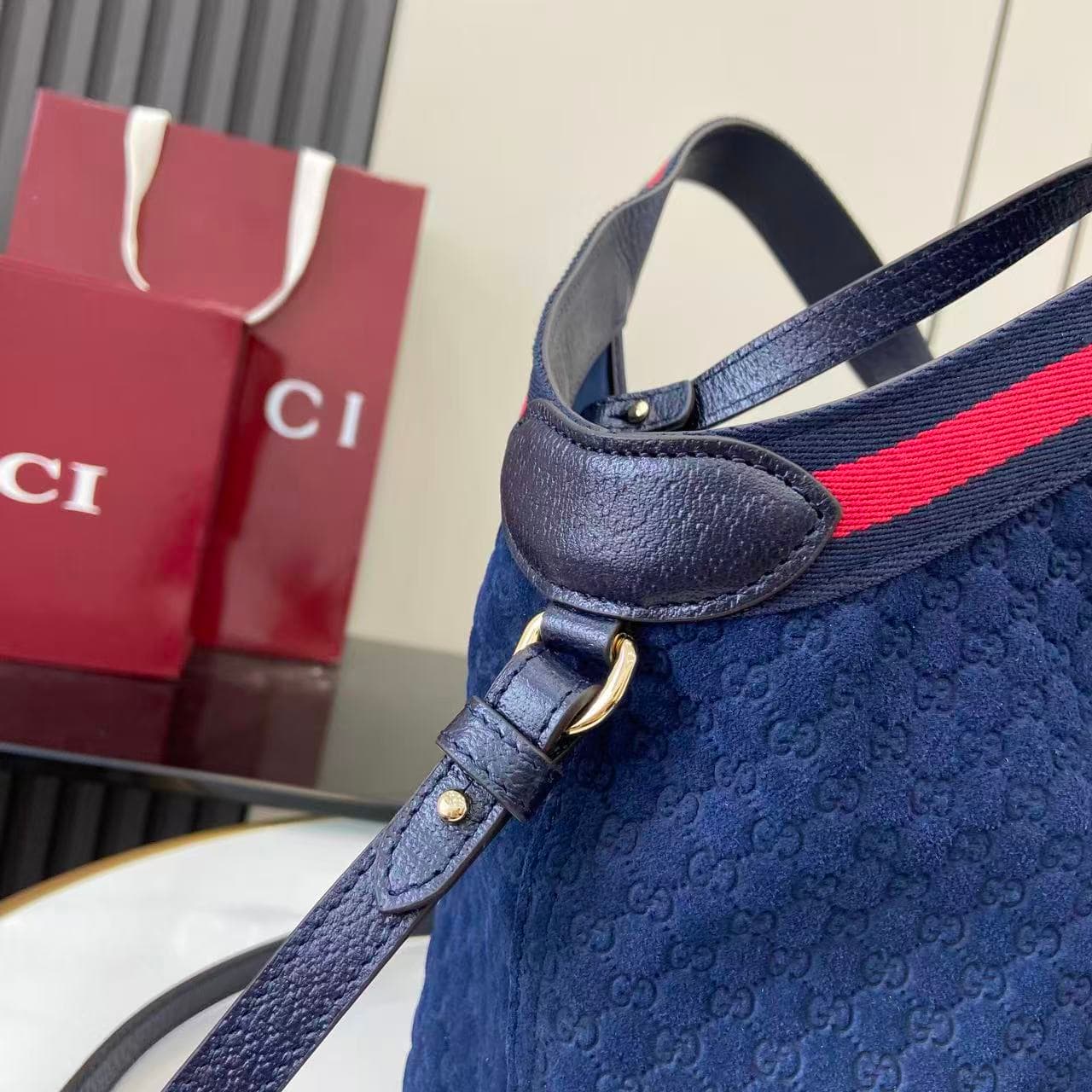 Gucci Blue Small Tote Bag 860845
