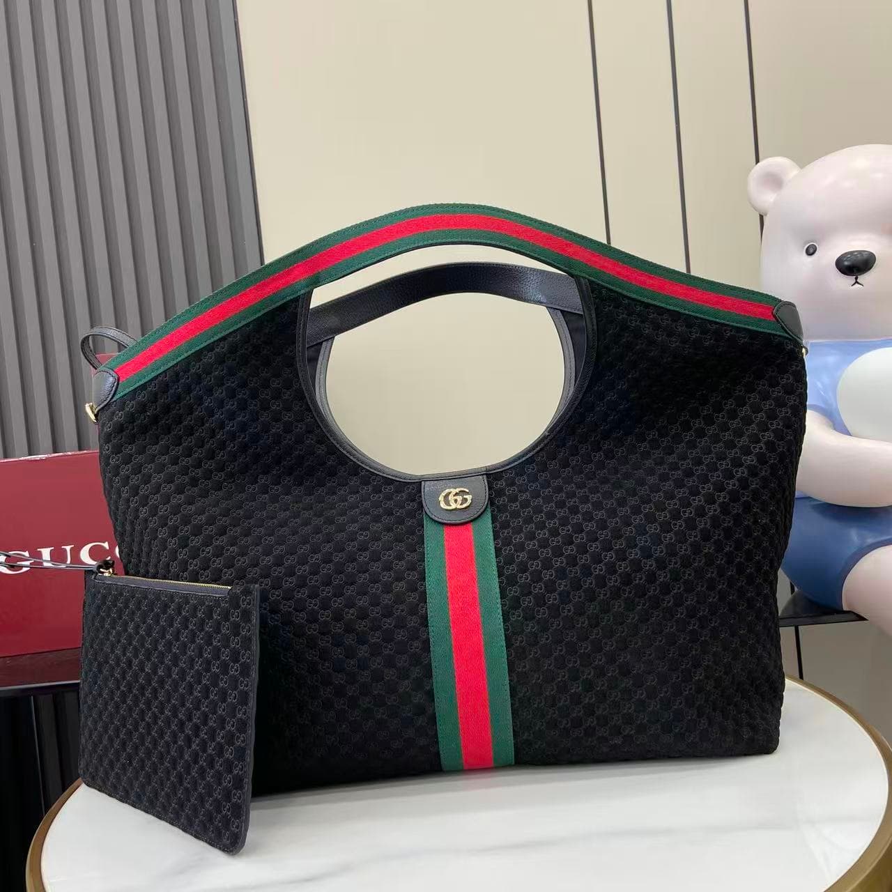 Gucci Black Pouch 853971