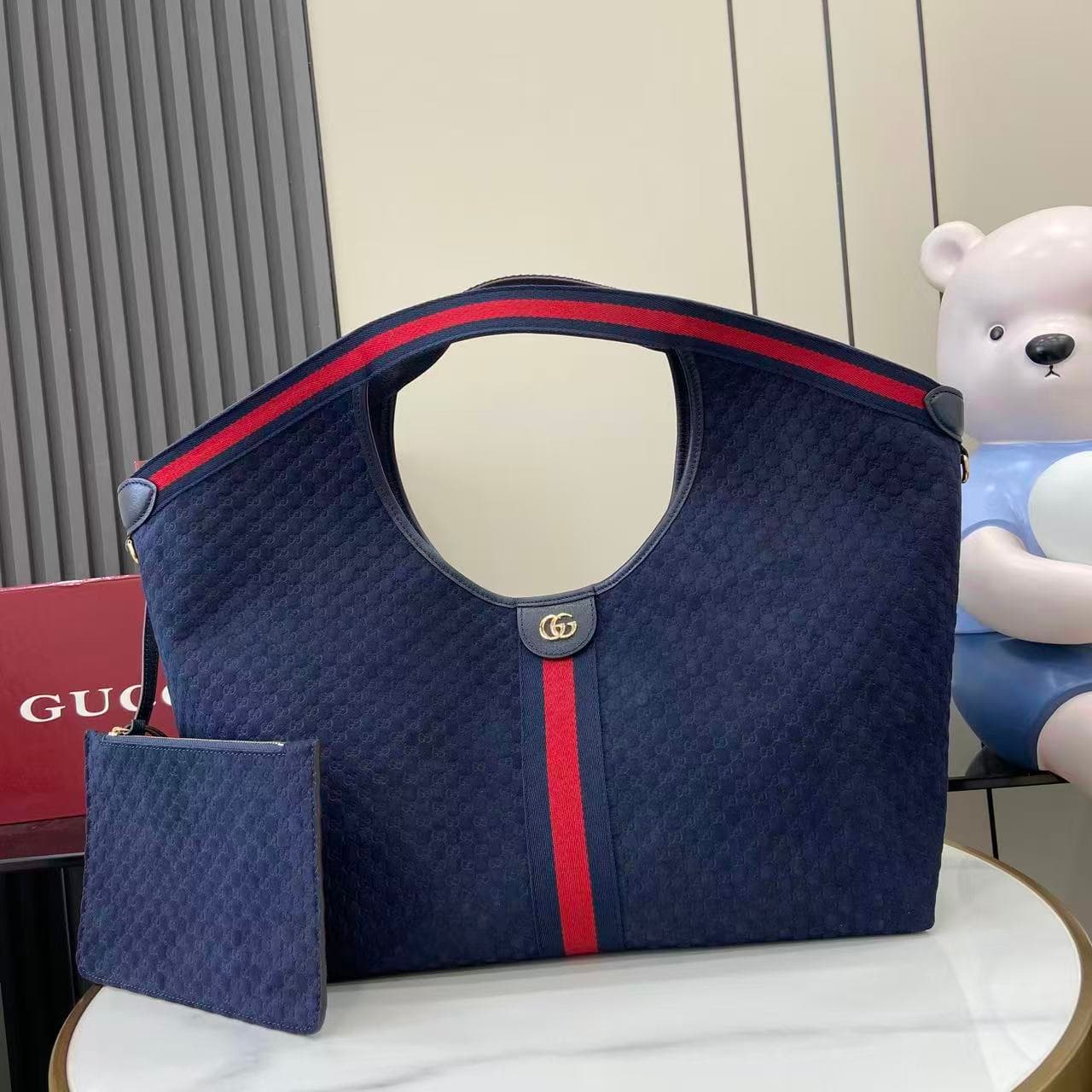 Gucci Blue Pouch 853971