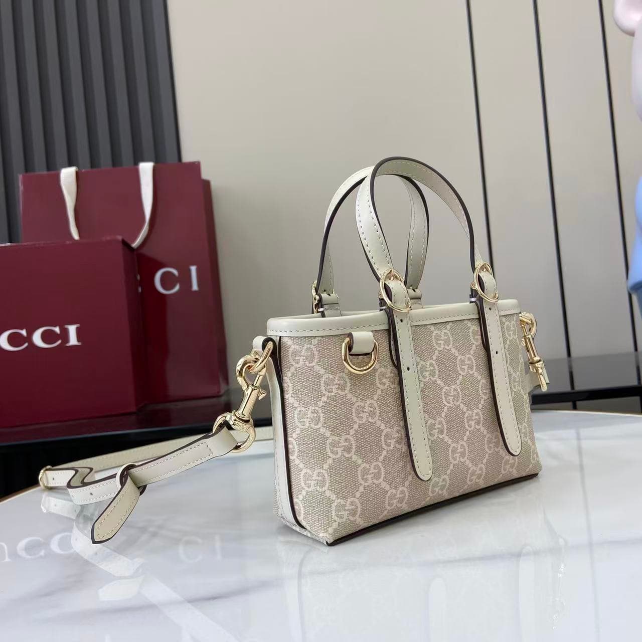 Gucci White Mini Bag 855491