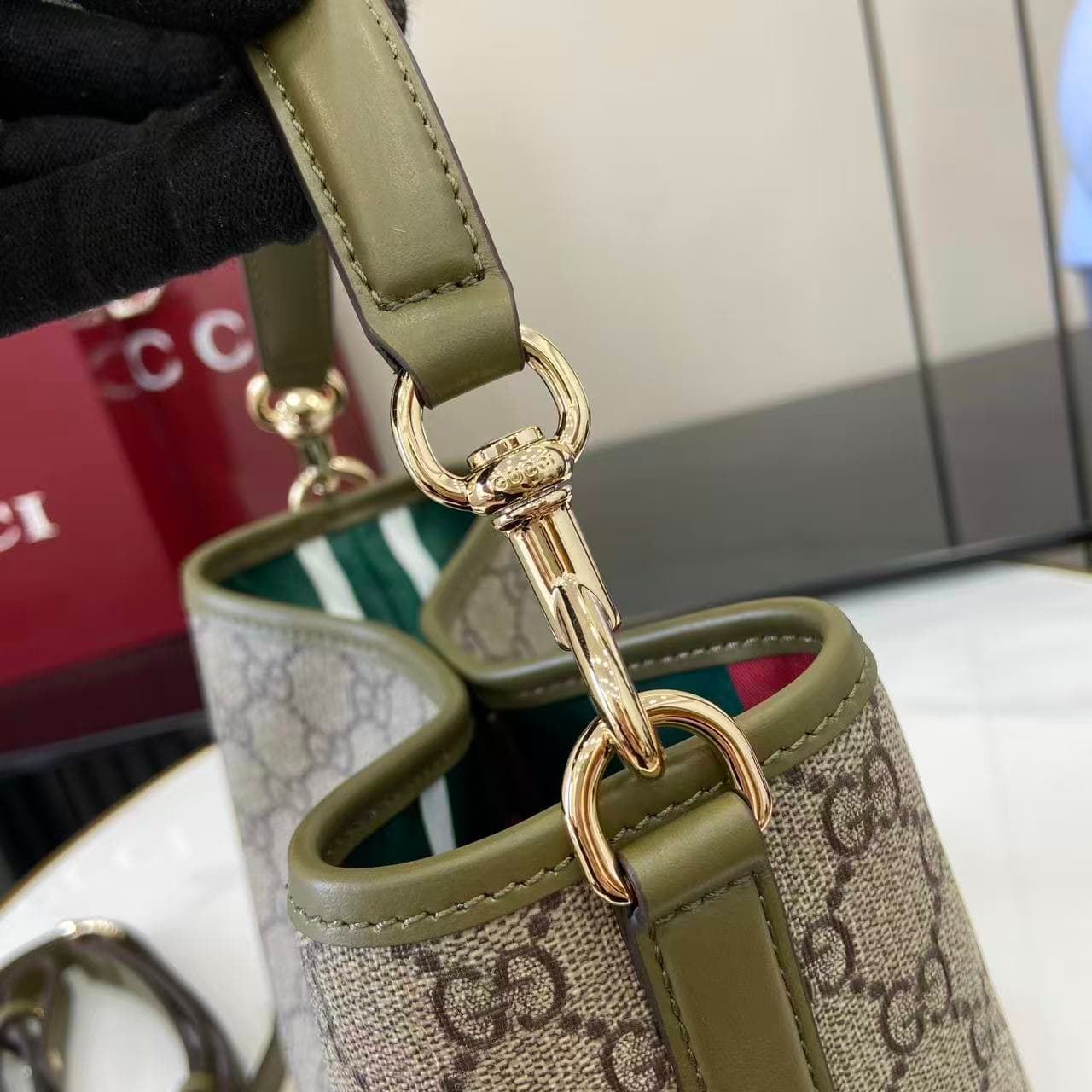 Gucci Brown Bucket Bag 815118