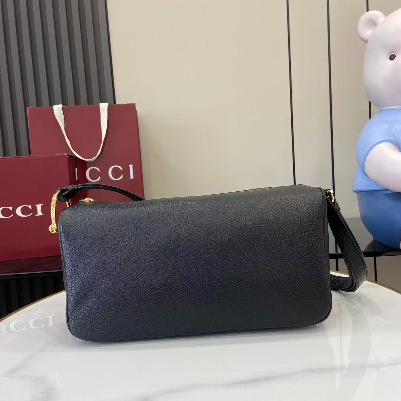 Gucci Black Bag 860787
