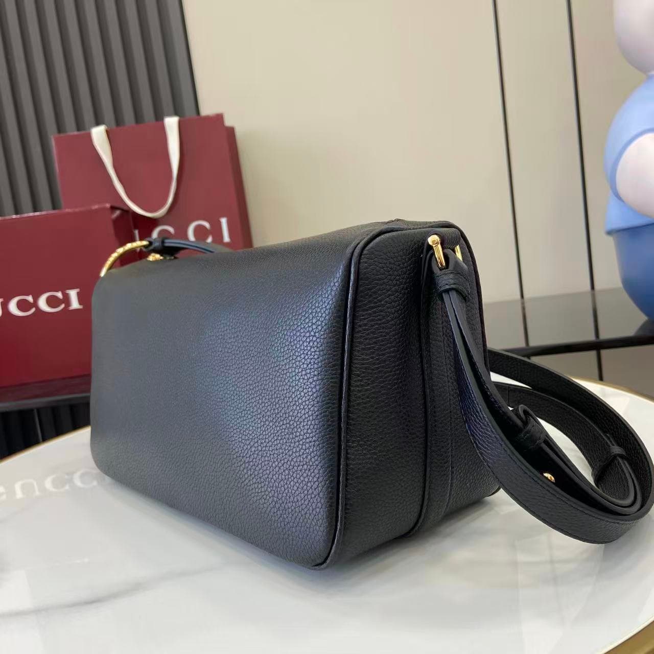 Gucci Black Bag 860787
