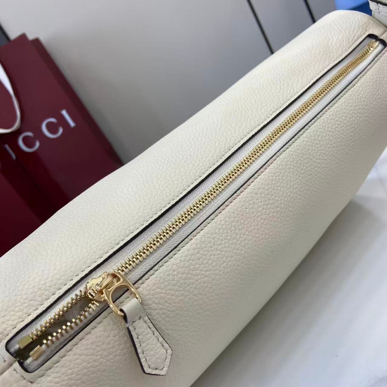 Gucci White Bag 860787