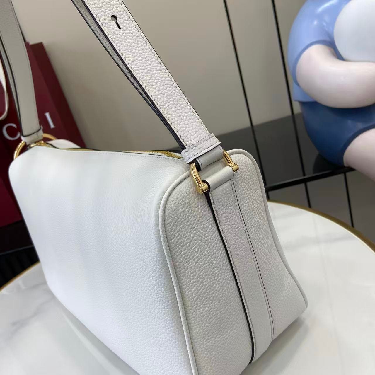 Gucci White Bag 862530