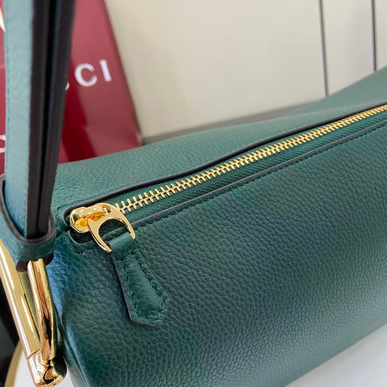 Gucci Green Bag 862530