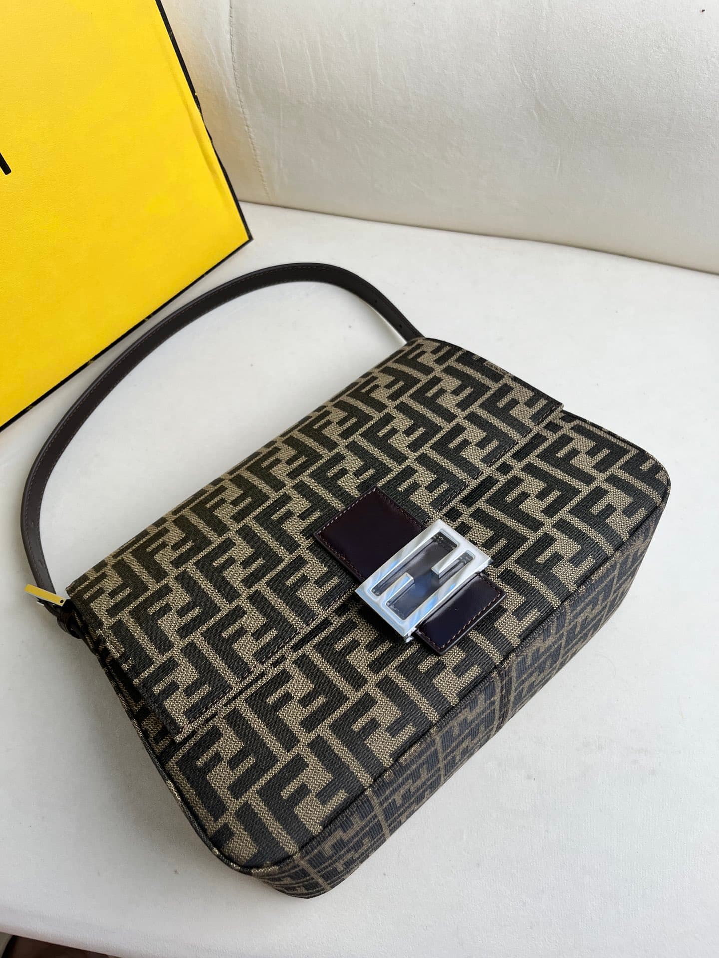 Fendi Shoulder Bag