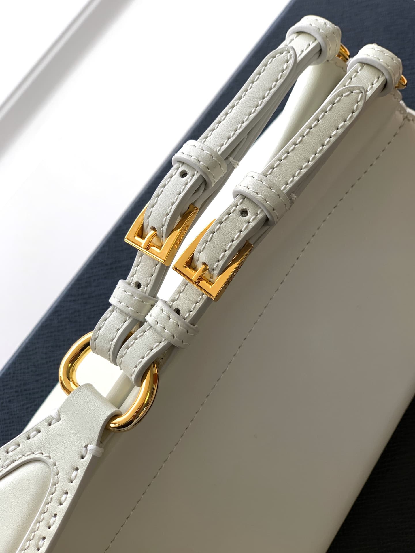 Prada Gold Product 1BC262